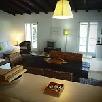 Skiathos Holidays & 4* Vromolimnos