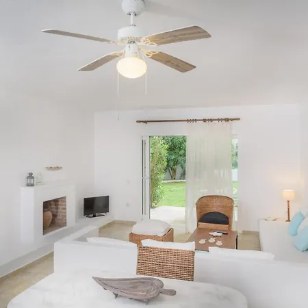 Skiathos Holidays & Apartmanhotel 4*