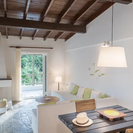 Skiathos Holidays & Apart-hotel 3*