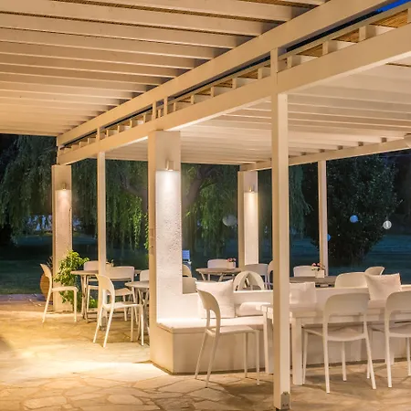 Apart-hotel Skiathos Holidays & Vromolimnos