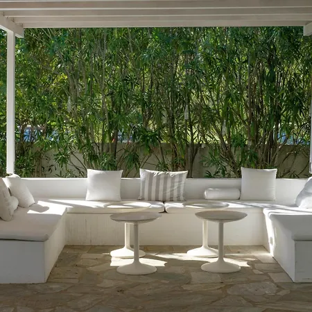 Skiathos Holidays & Vromolimnos