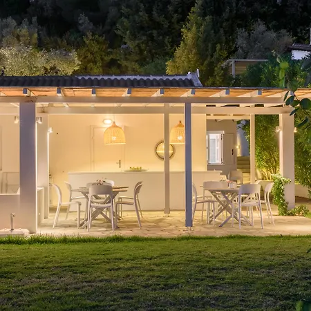 Skiathos Holidays & 3*