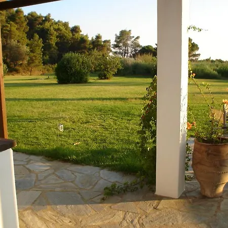 Aparthotel Skiathos Holidays & Vromolimnos