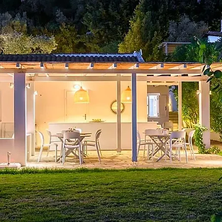 Apart-hotel Skiathos Holidays & 4*