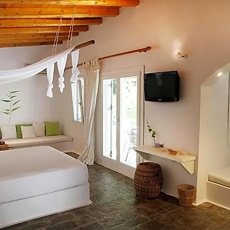Skiathos Holidays &