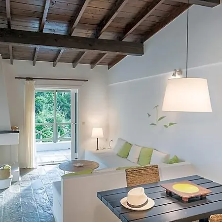 Apart-hotel Skiathos Holidays &