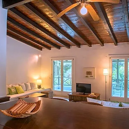 Skiathos Holidays & 4*