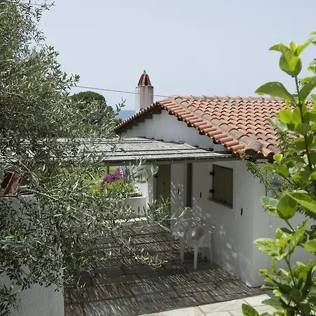 Skiathos Holidays & Apart-hotel 3*