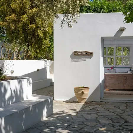 Skiathos Holidays & 4*