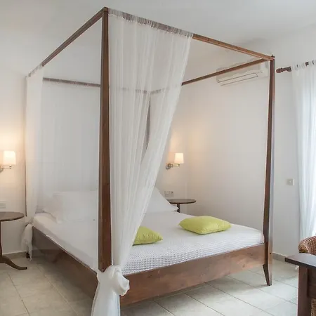 Skiathos Holidays & 4*