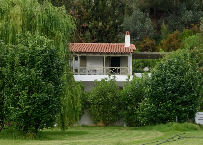 Skiathos Holidays & מלון דירות 4*