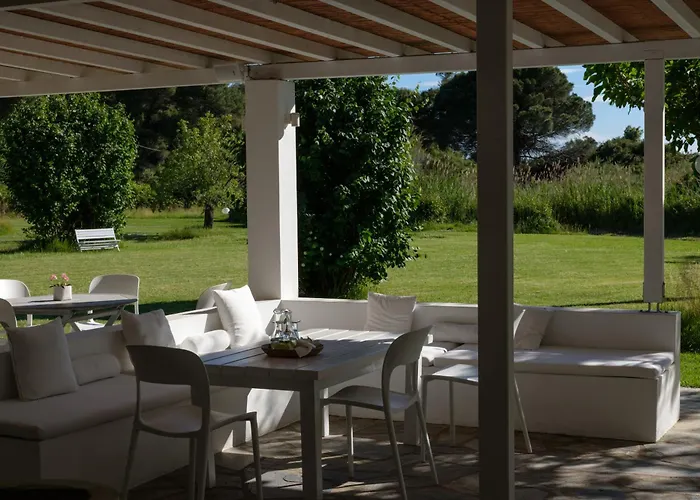 מלון דירות Skiathos Holidays &