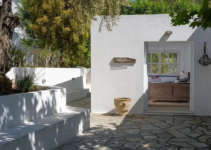 Skiathos Holidays & 4*