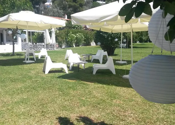 מלון דירות Skiathos Holidays &