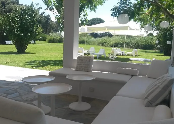 מלון דירות Skiathos Holidays & 4*