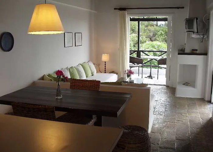 מלון דירות Skiathos Holidays & Vromolimnos